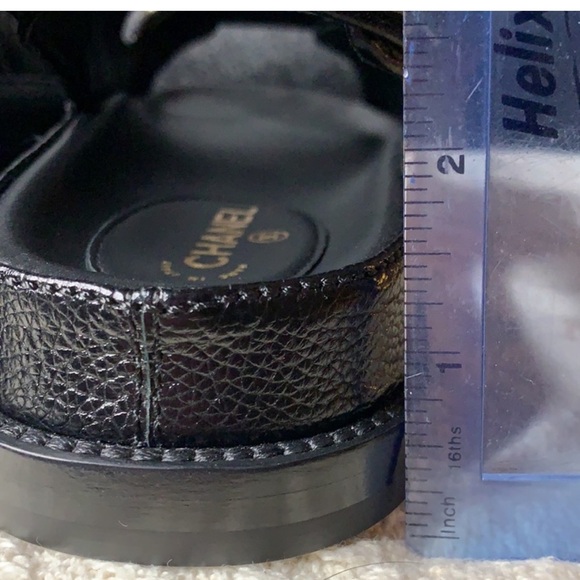 Chanel DADS SANDALS Grained Leather 36 - Picture 8 of 17